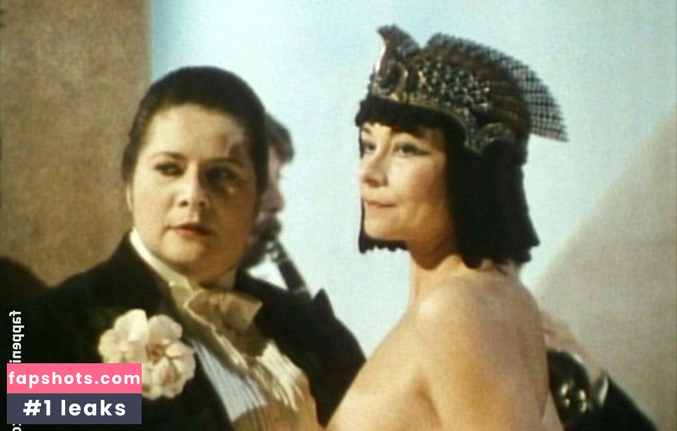 Macha Méril gallery photo #20