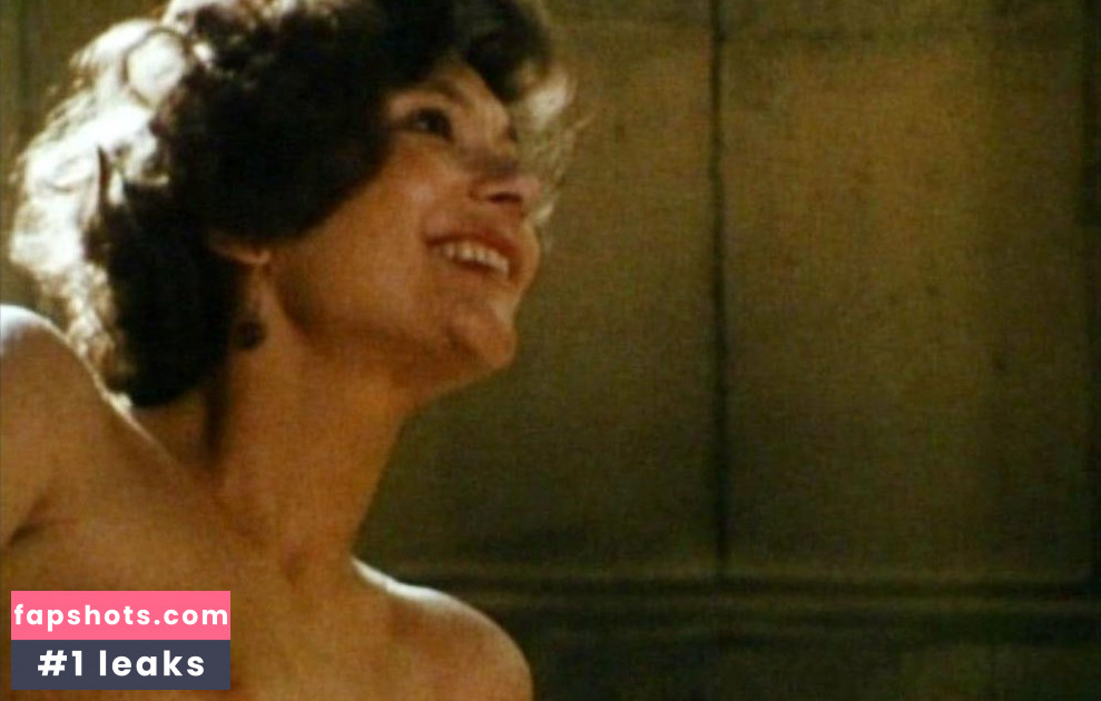 Macha Méril gallery photo #8