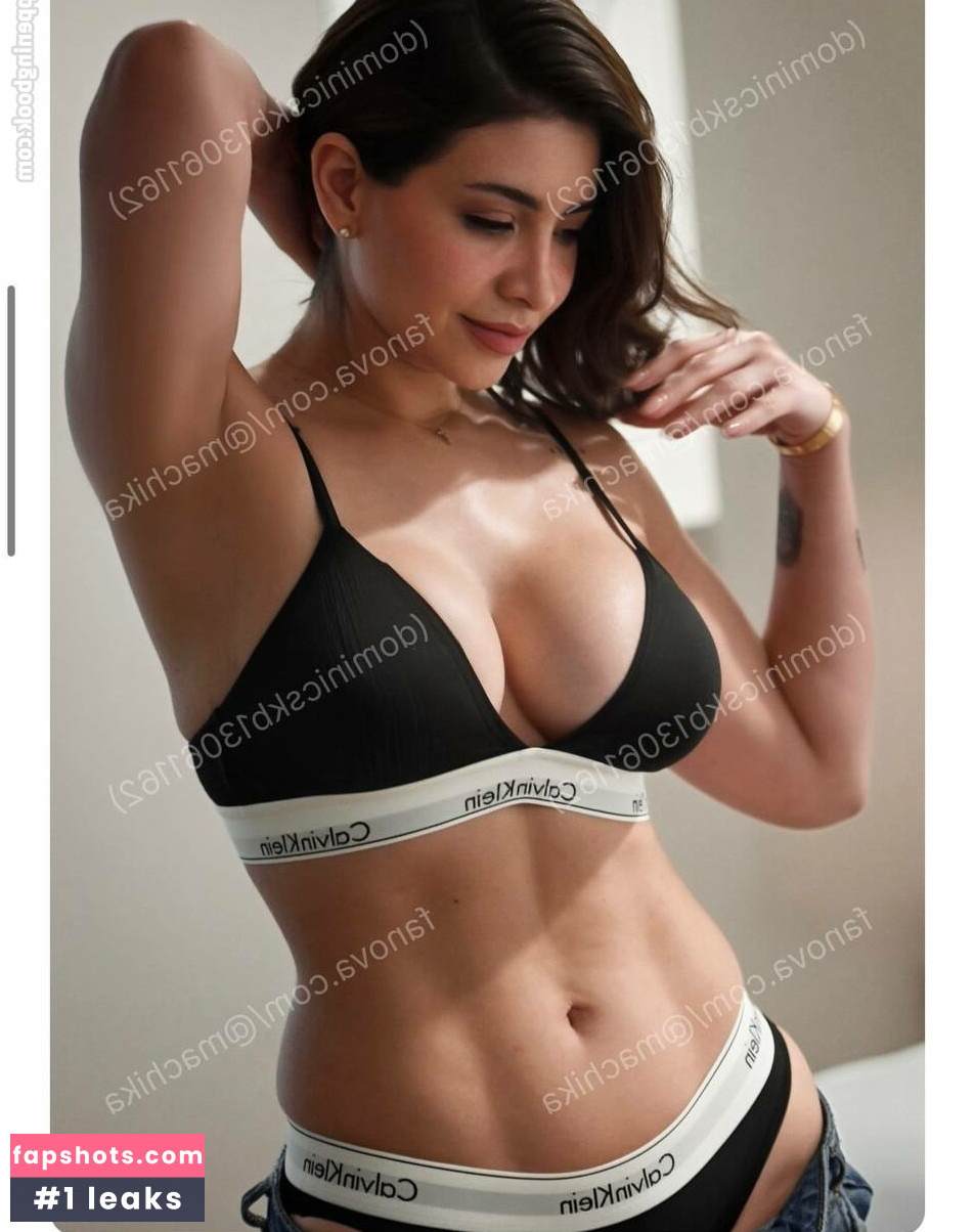 MachikaTY gallery photo #10