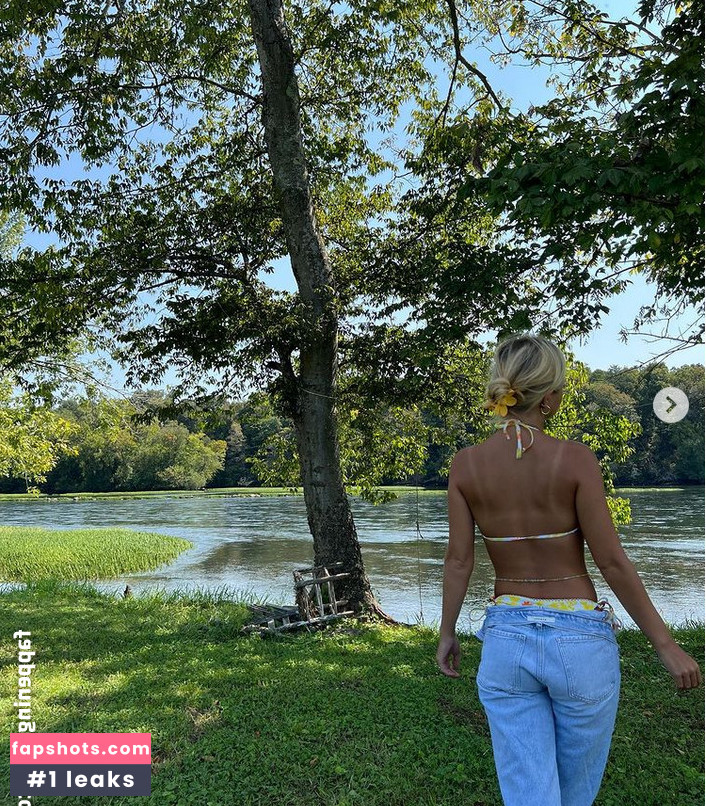 Maci Jo McCarley gallery photo #7