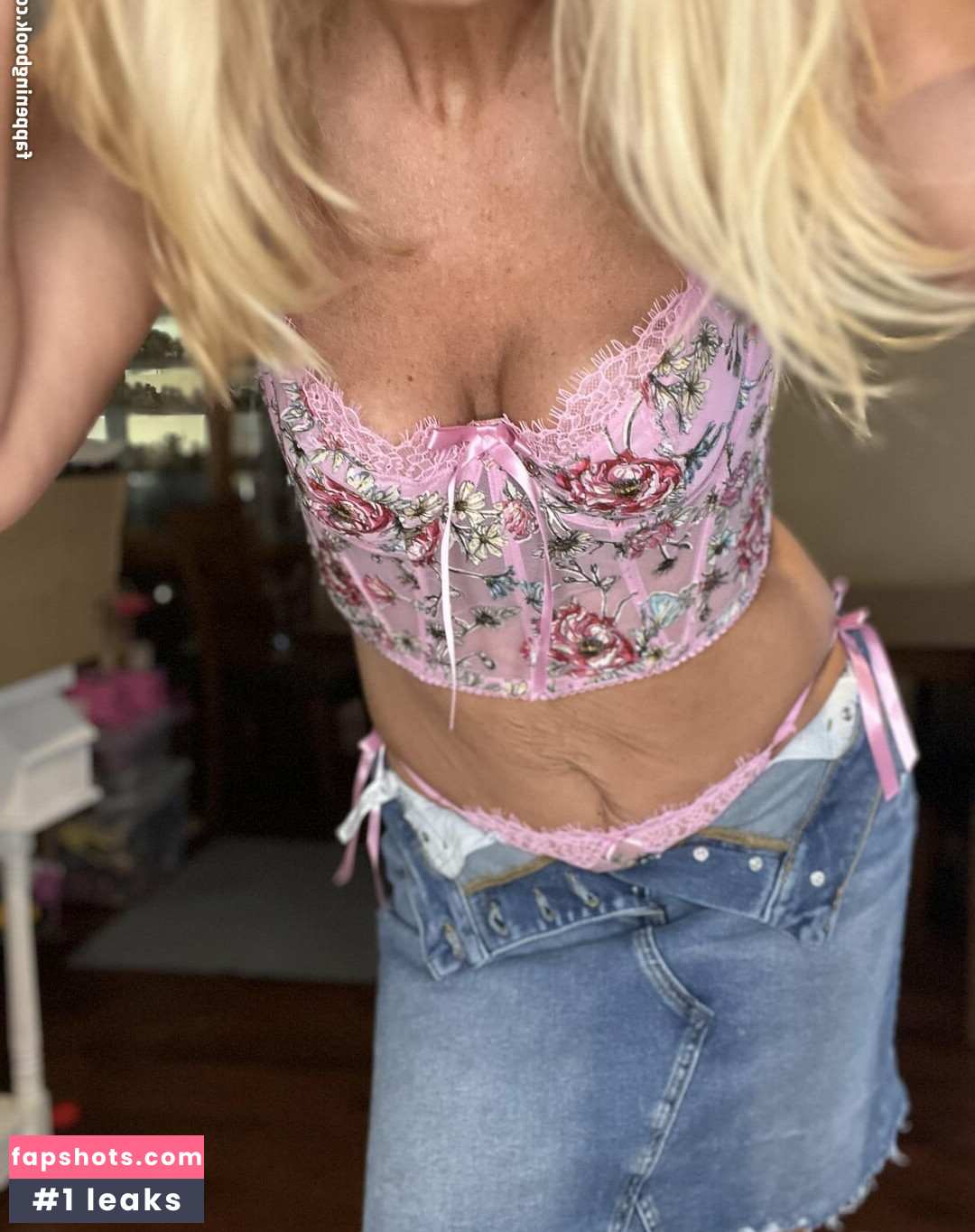 Macie_Mae.69 gallery photo #21