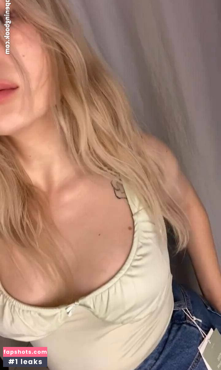 macjulia gallery photo #6