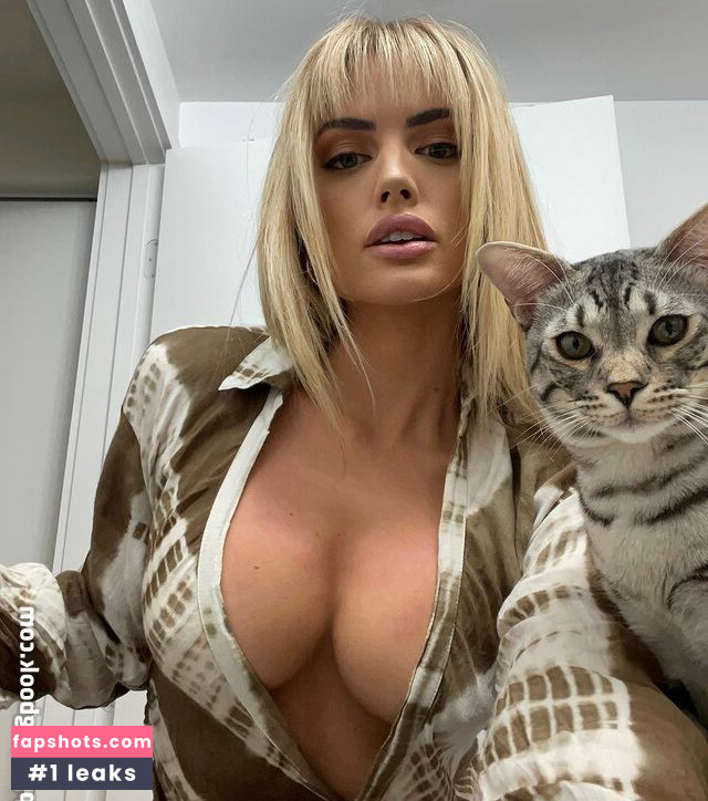 Mackenzie Dipman gallery photo #3