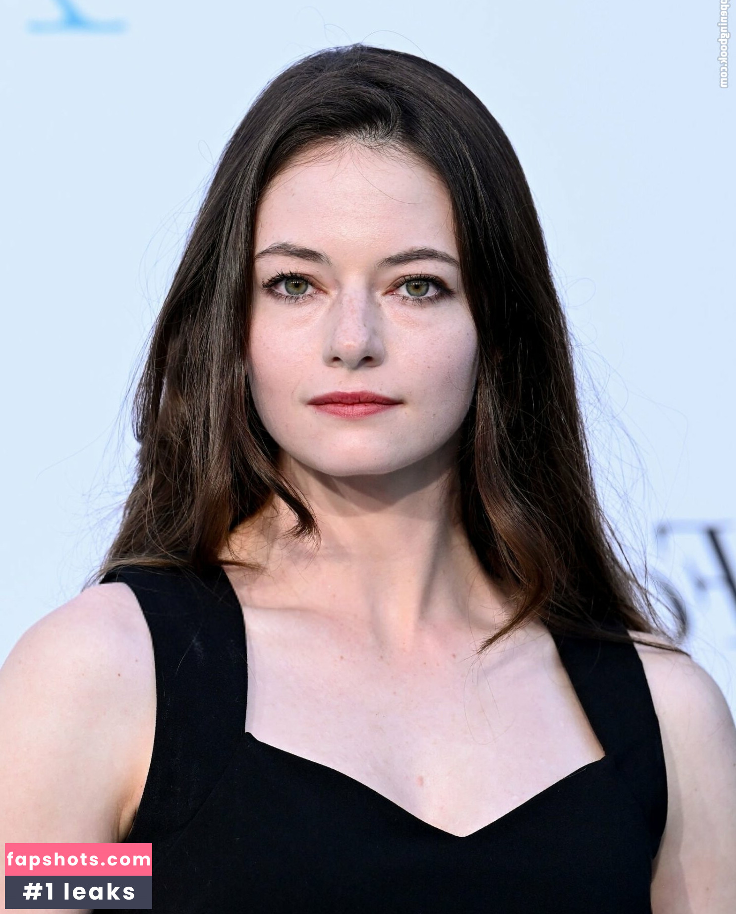 Mackenzie Foy Filtración Desnuda OnlyFans Foto #14 - Fapshots