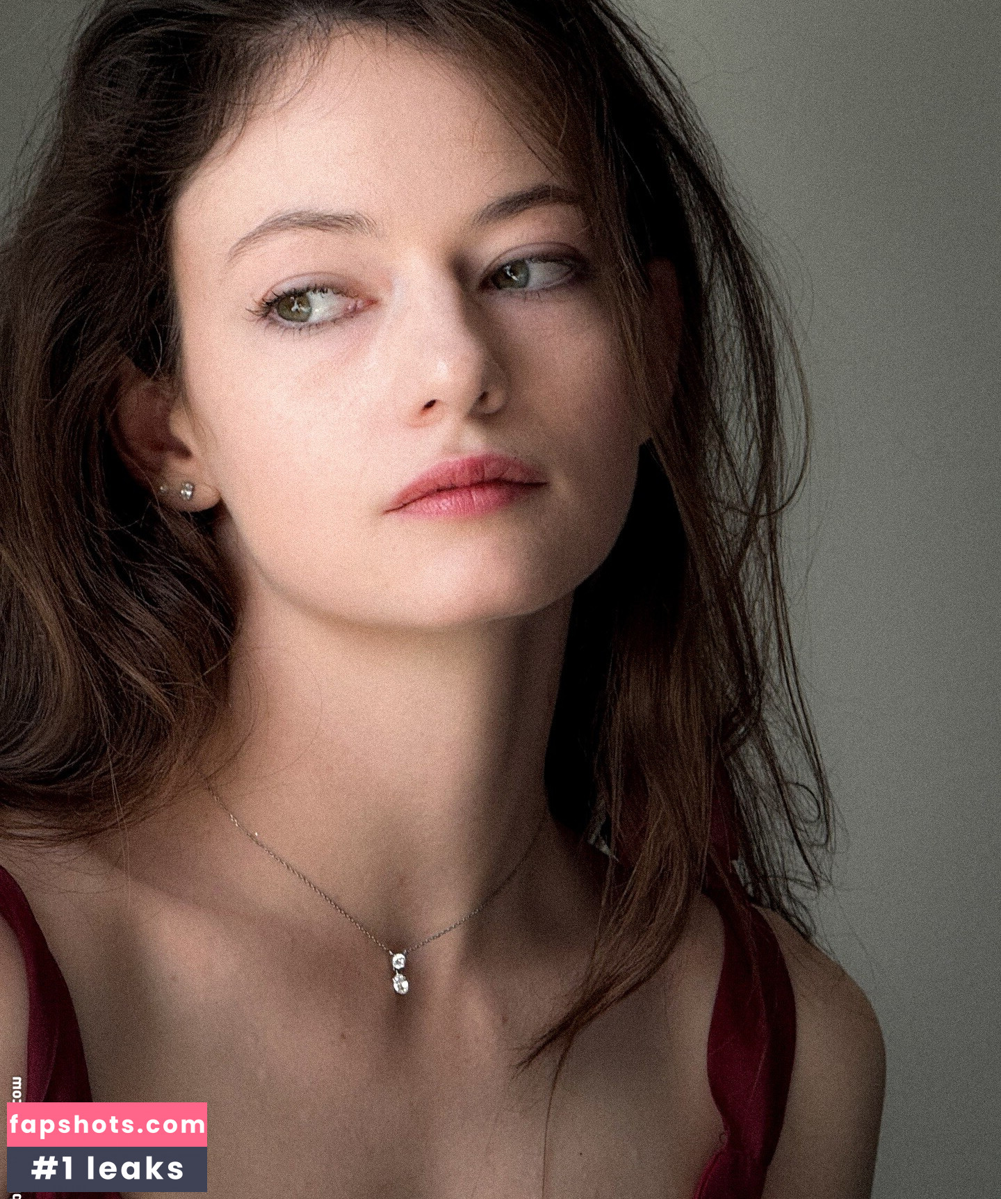 Mackenzie Foy Filtración Desnuda OnlyFans Foto #3 - Fapshots