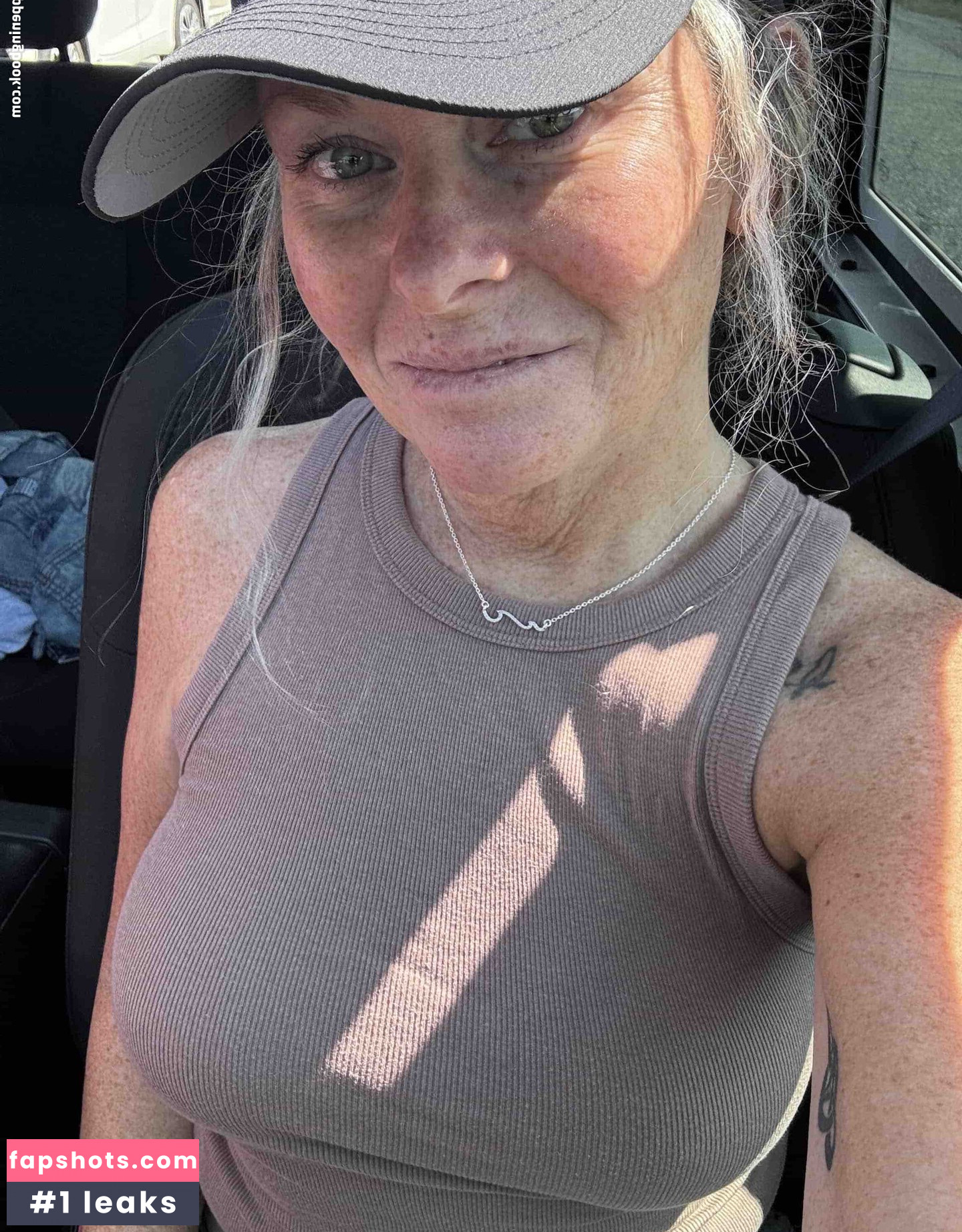 Mackenzie J gallery photo #13