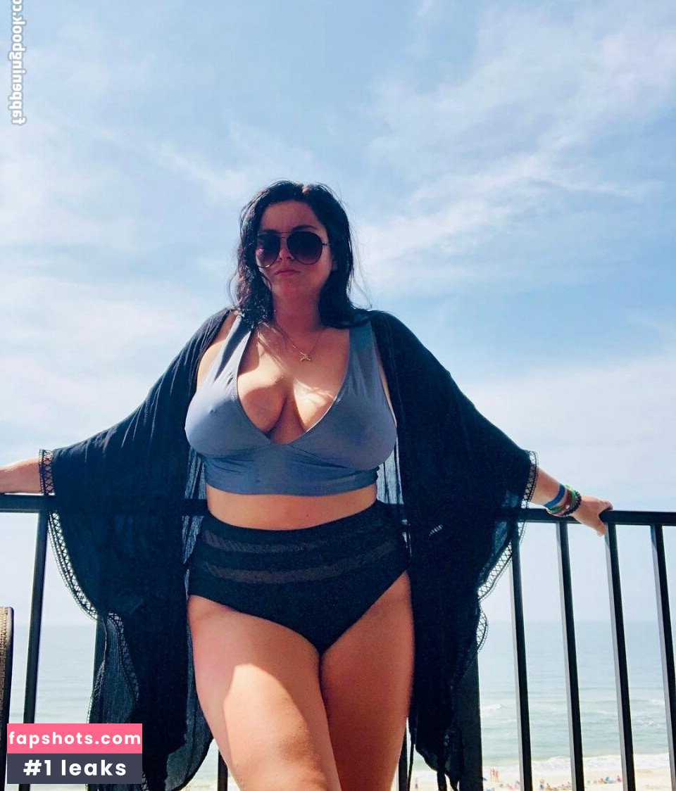 Mackenzie J gallery photo #62