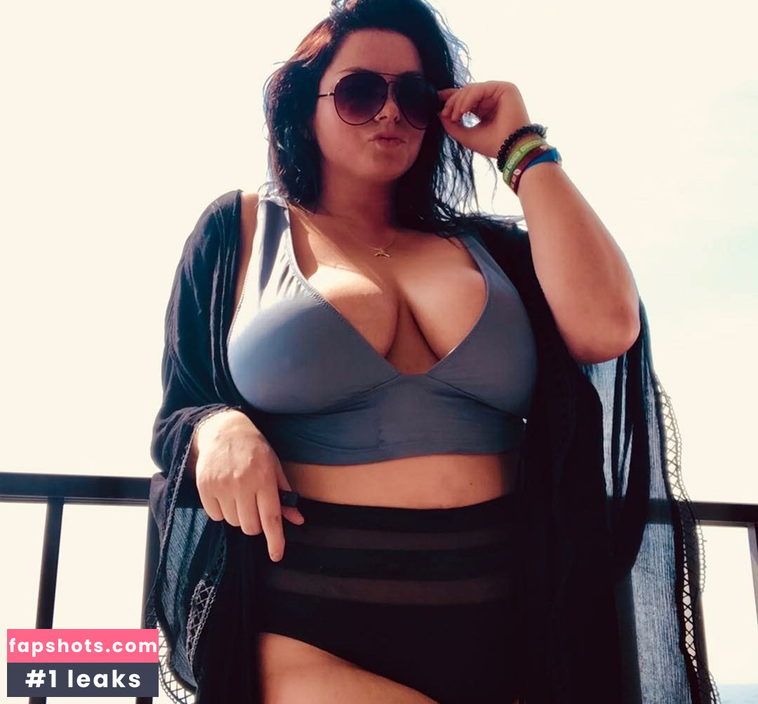 Mackenzie J gallery photo #64