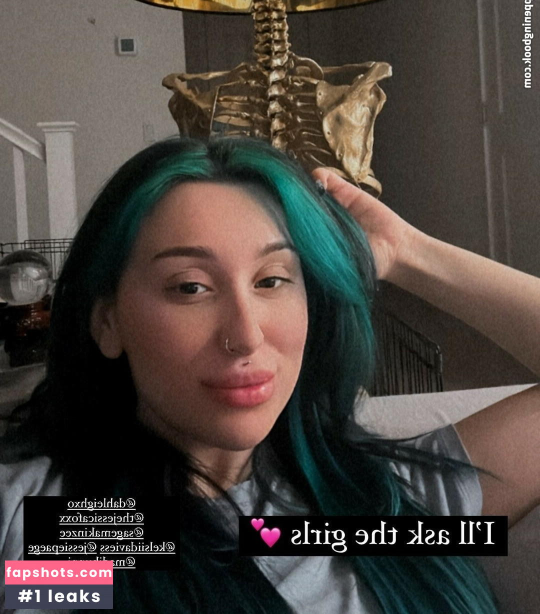 Mackenzie Marie gallery photo #13