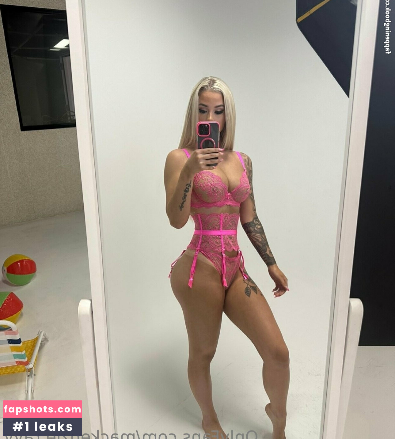 Mackenzie Ray Nude Leaks OnlyFans Photos #64 - LeakJerk