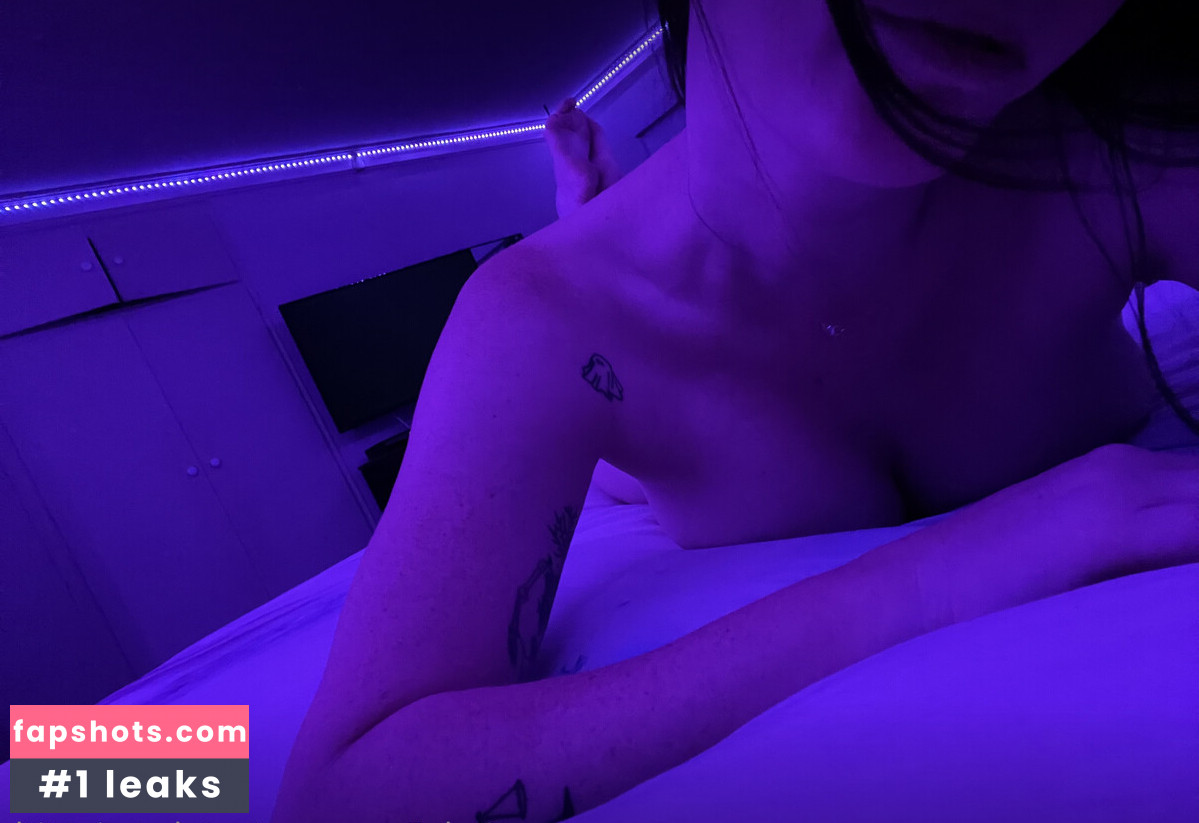 Mackenzie Stith gallery photo #71