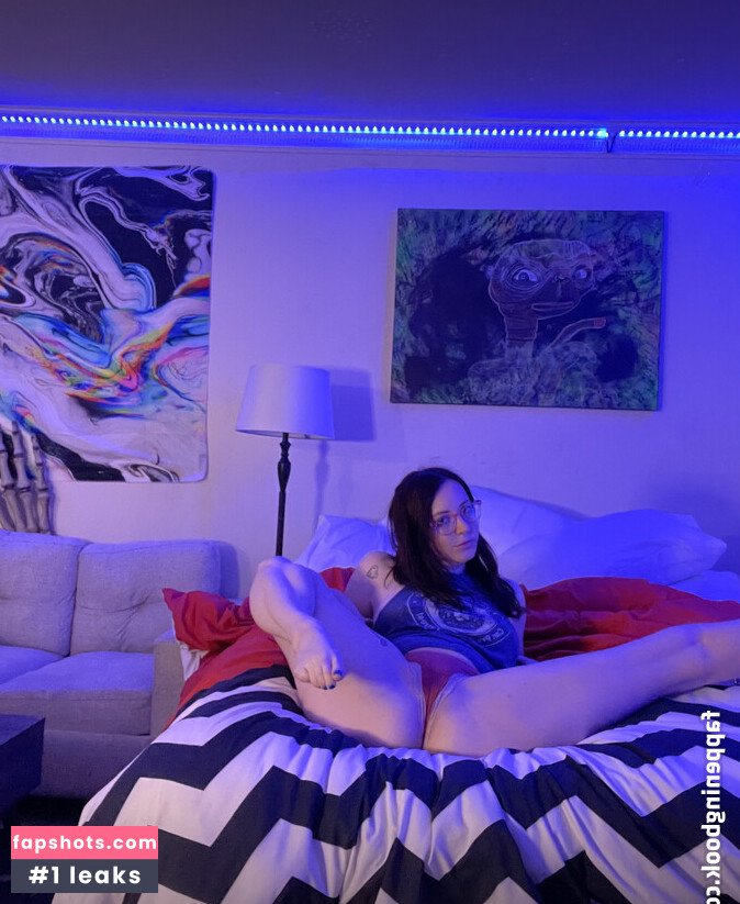 Mackenzie Stith gallery photo #79