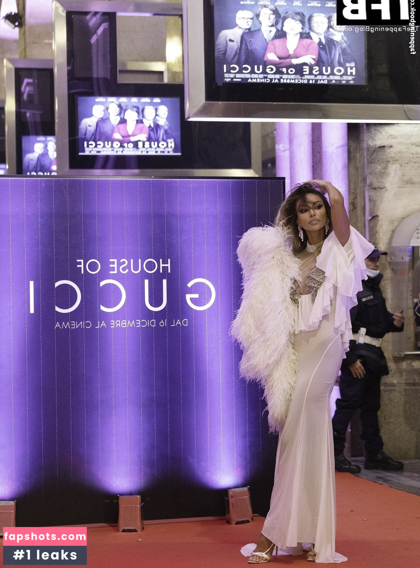 Mădălina Diana Ghenea Nahé úniky fotek pouze od fanoušků #159 - Fapshots