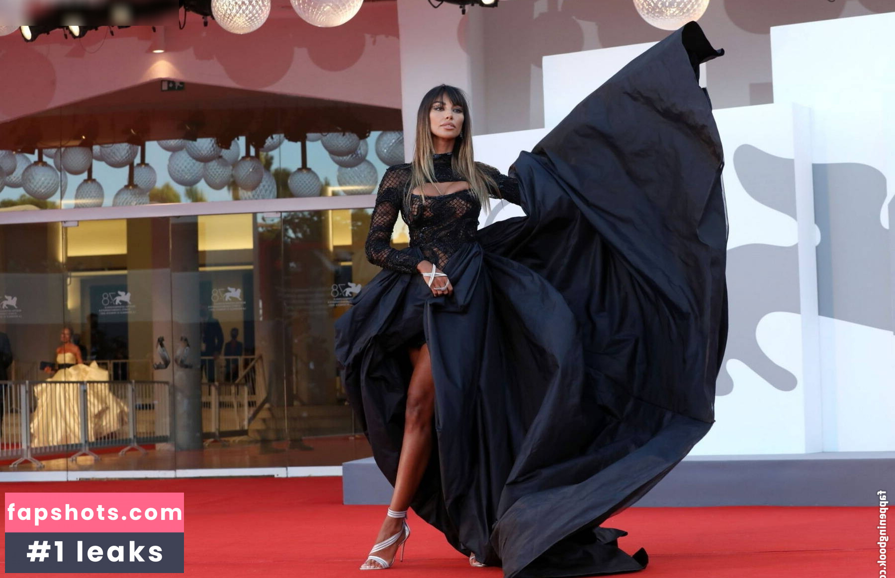 Mădălina Diana Ghenea Nahé úniky fotek pouze od fanoušků #19 - Fapshots