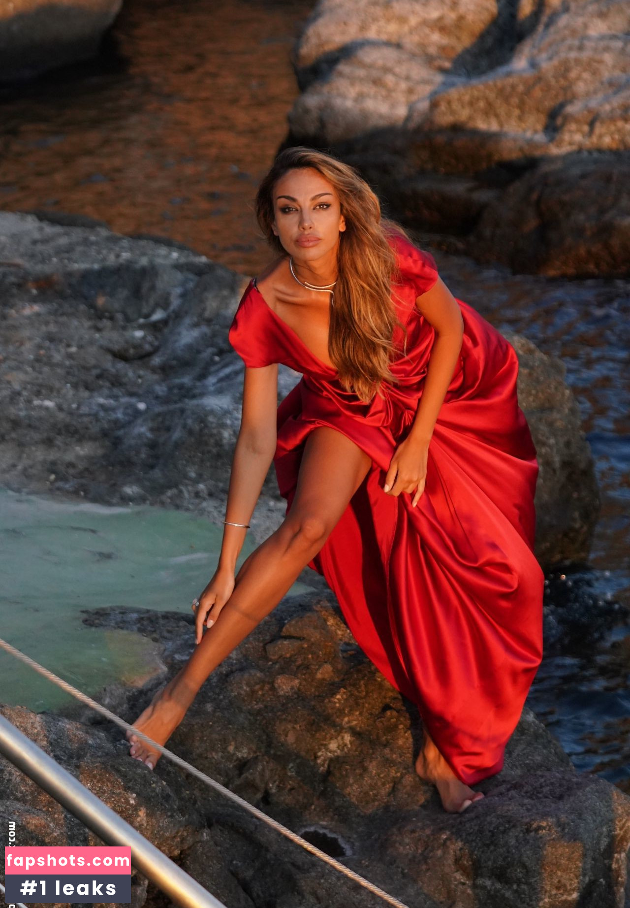 Mădălina Diana Ghenea Nahé úniky fotek pouze od fanoušků #266 - Fapshots