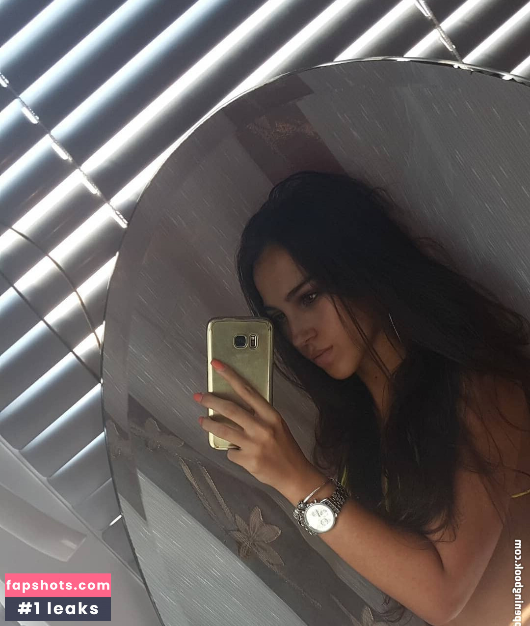 Madalina Mates gallery photo #37