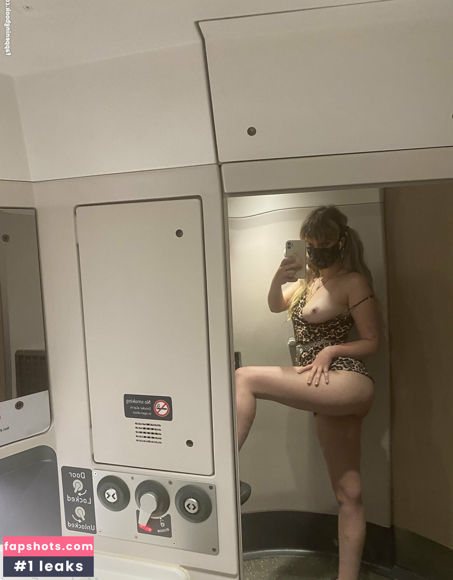 Madame Cersei gallery photo #137