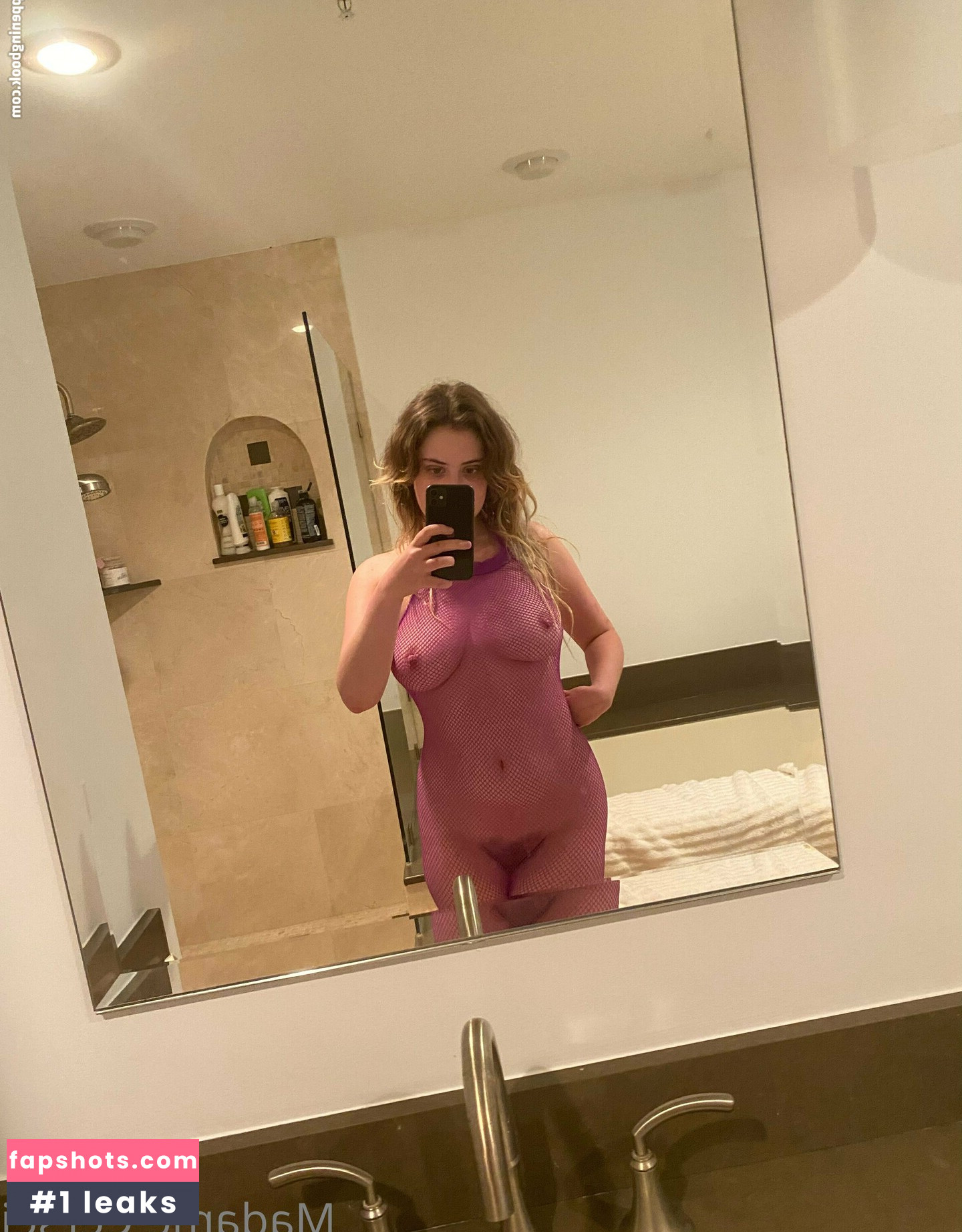 Madame Cersei gallery photo #153