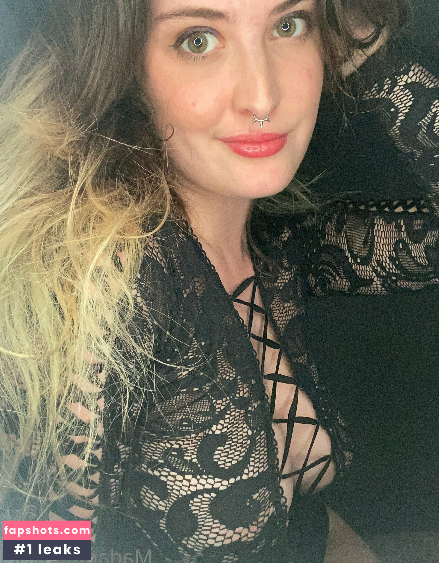 Madame Cersei gallery photo #156