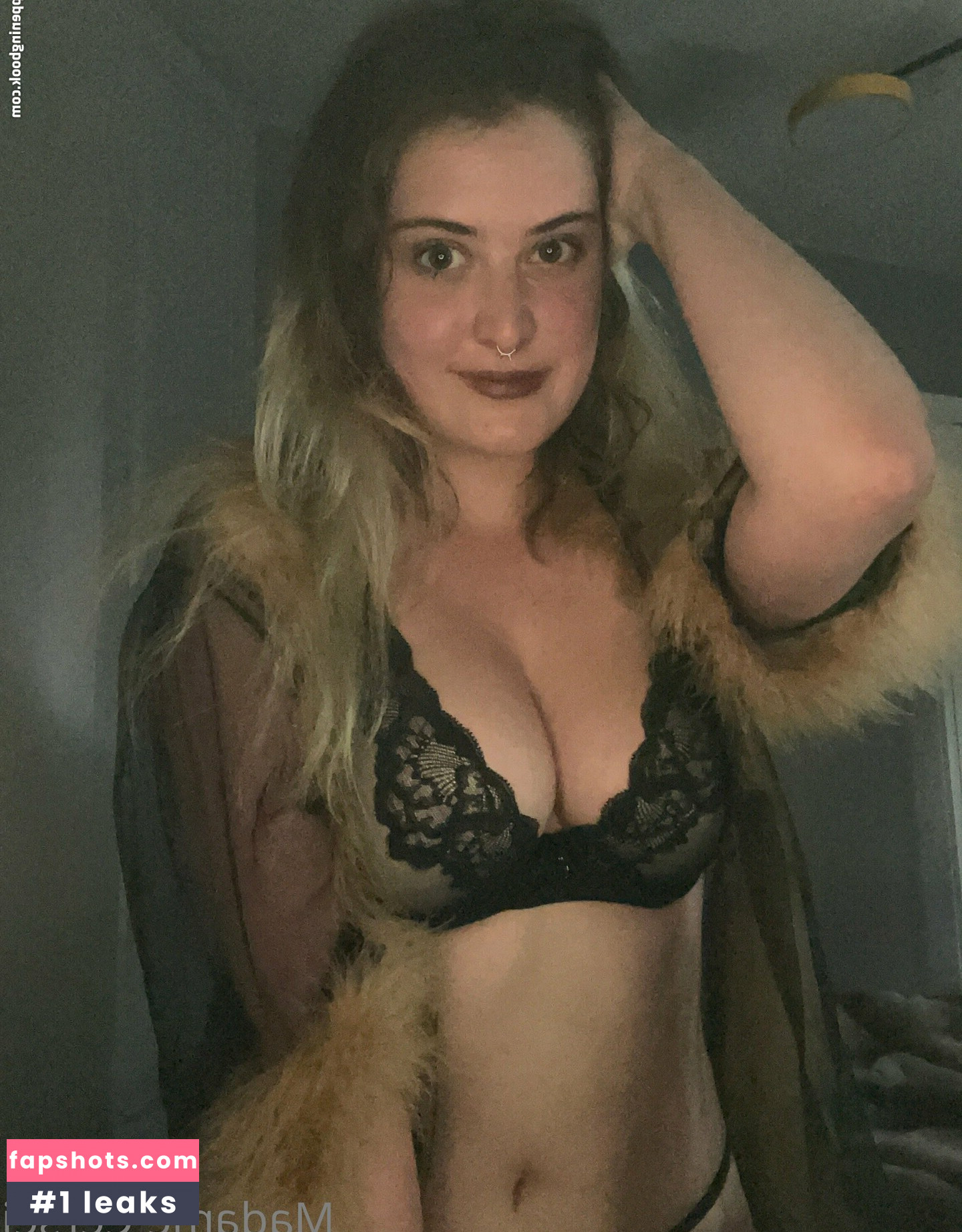 Madame Cersei gallery photo #98