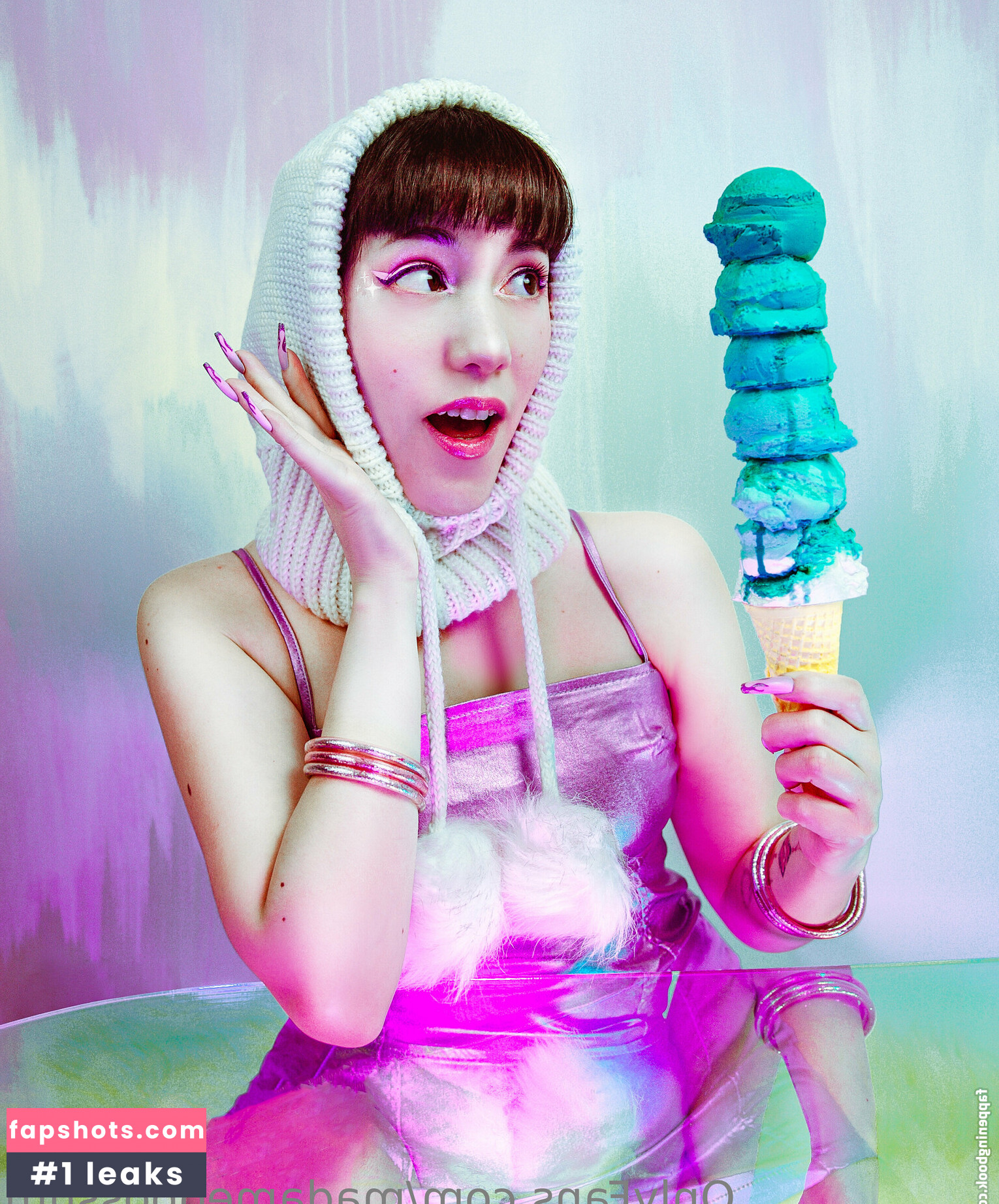 madameopossum gallery photo #18