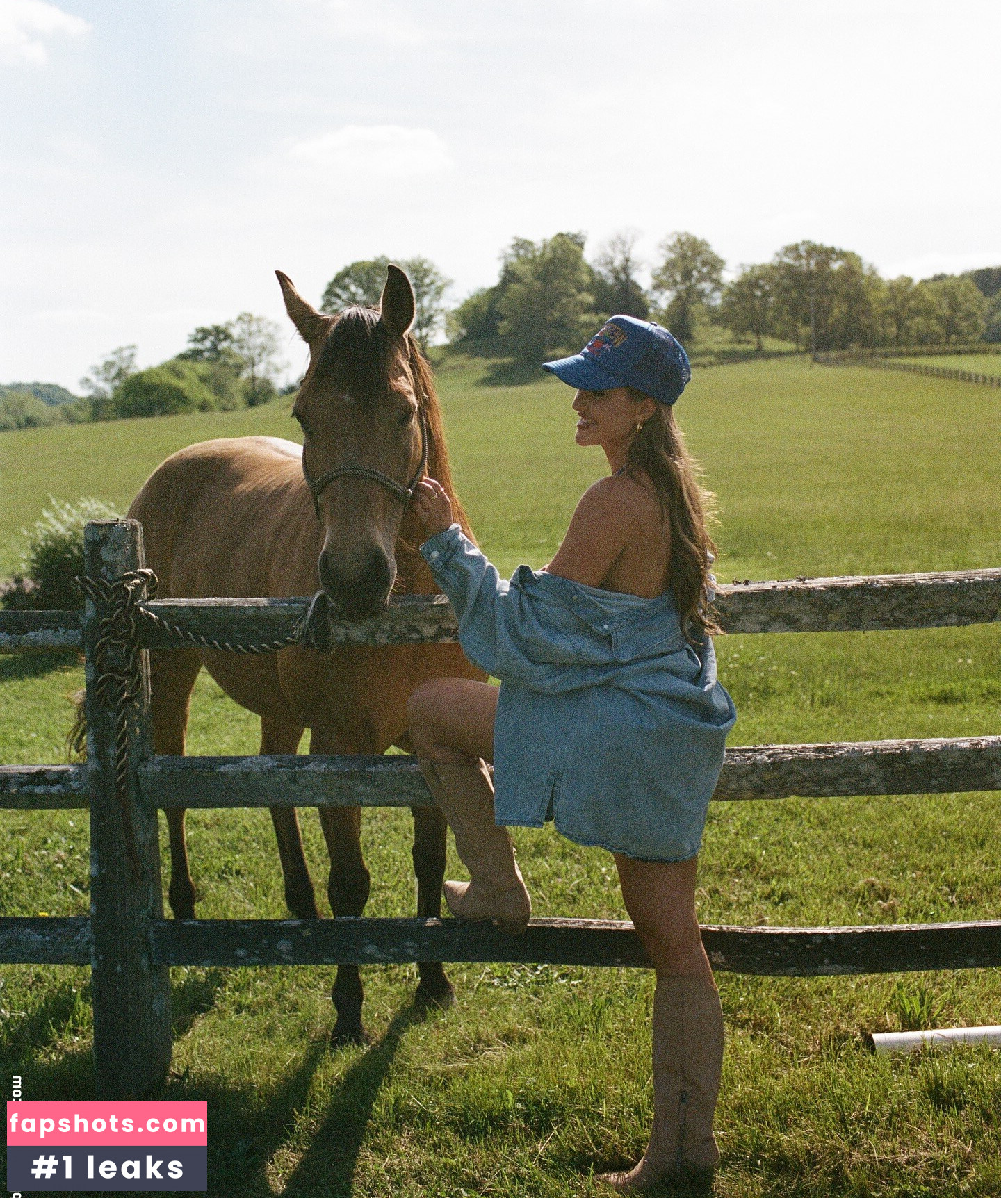 Maddie Perry gallery photo #8