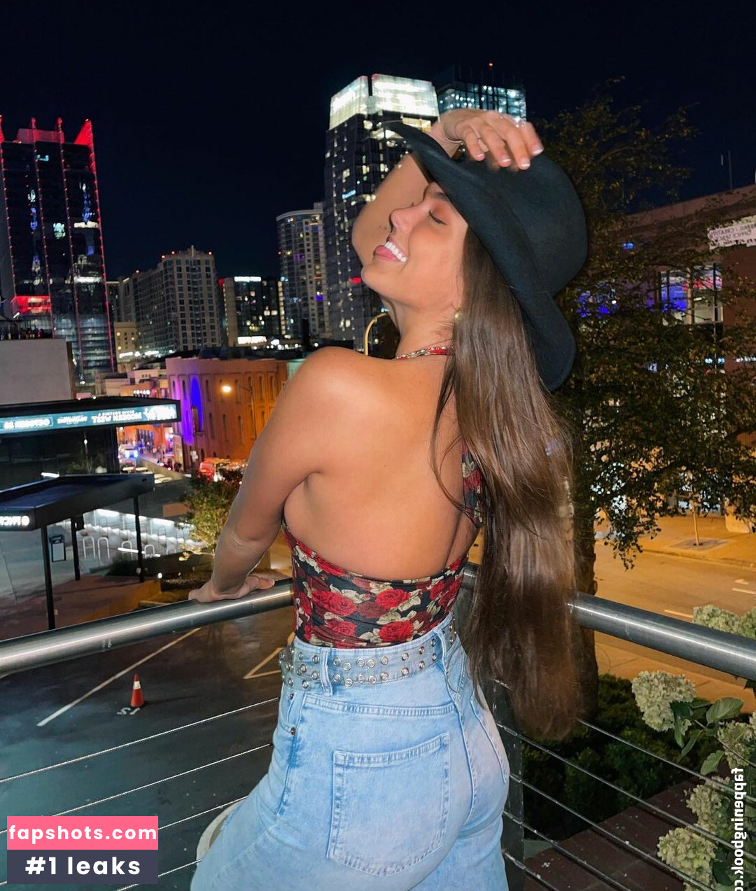 Maddie W gallery photo #22