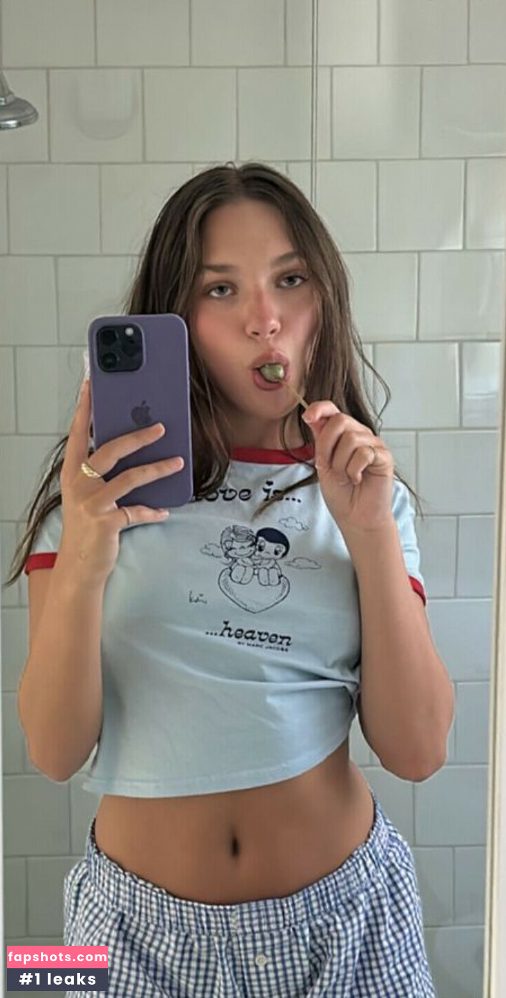 Maddie Ziegler gallery photo #140