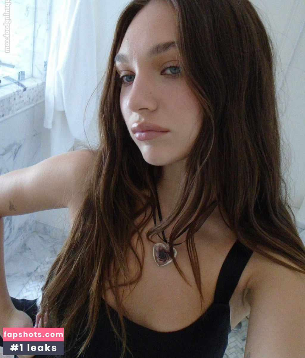 Maddie Ziegler gallery photo #181