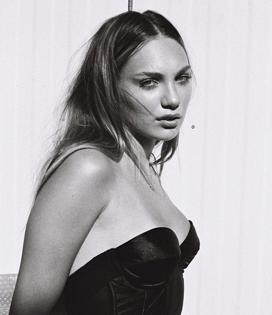 maddie-ziegler Nude Leaks OnlyFans Photos #1327 - Fapshots