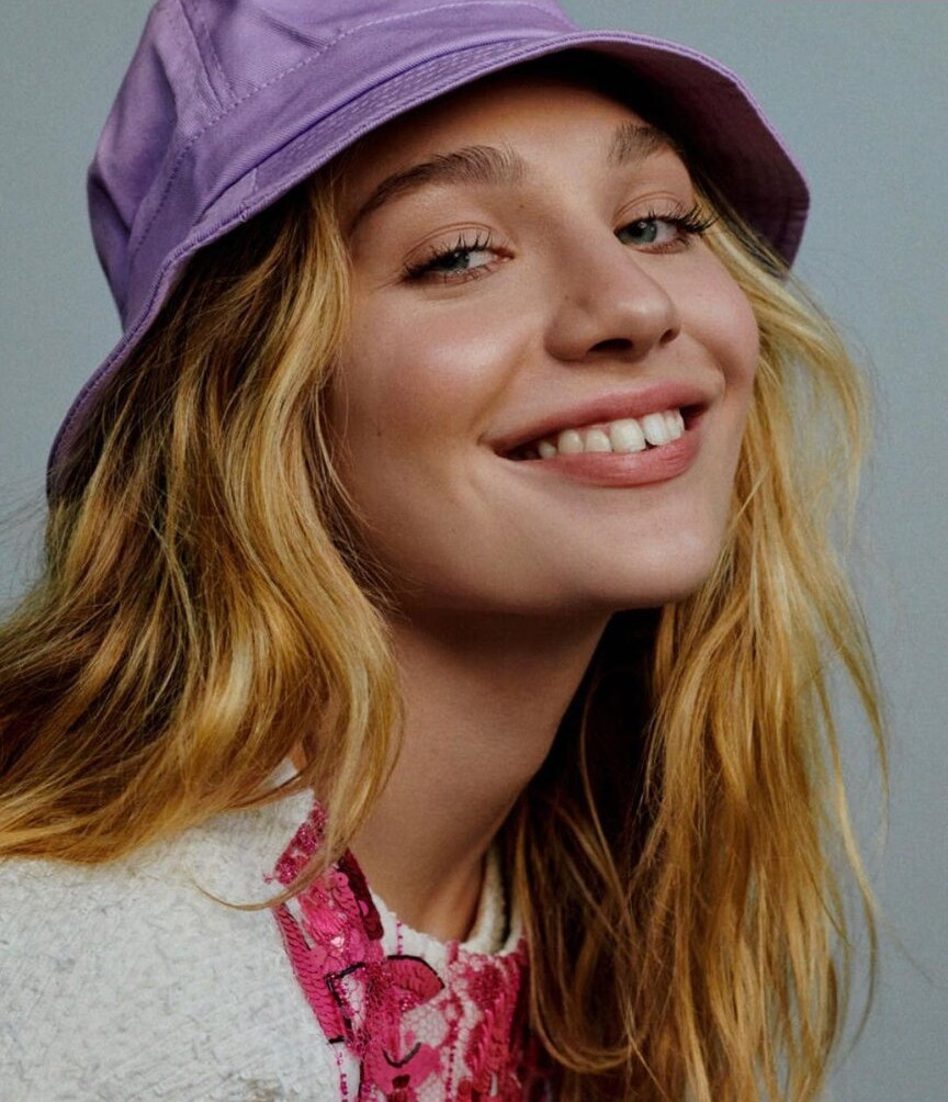 maddie-ziegler Nude Leaks OnlyFans Photos #192 - Fapshots