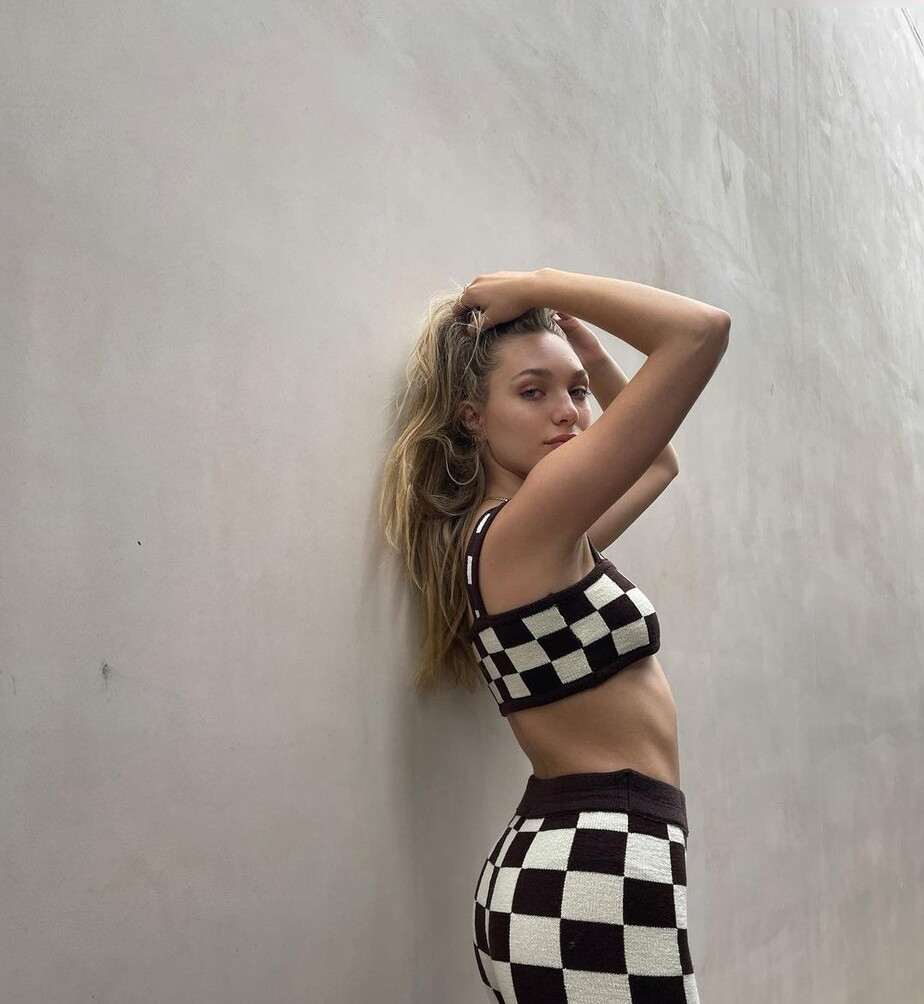 maddie-ziegler Nude Leaks OnlyFans Photos #213 - Fapshots