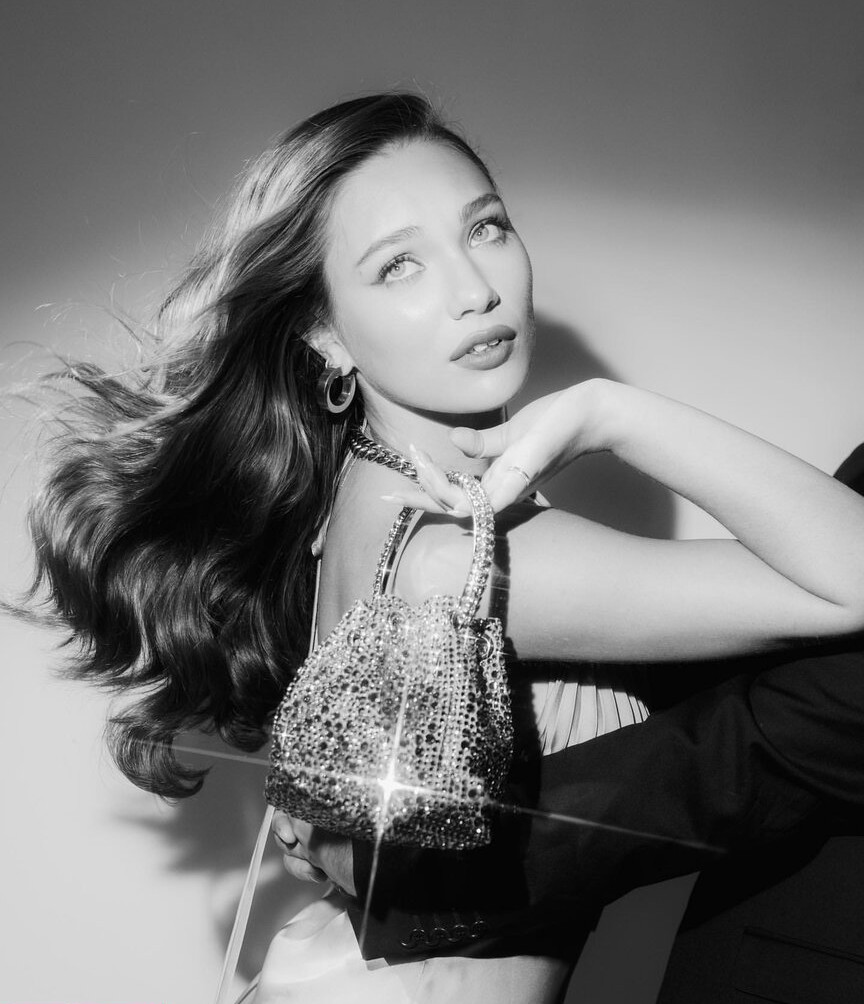 maddie-ziegler Nude Leaks OnlyFans Photos #217 - Fapshots