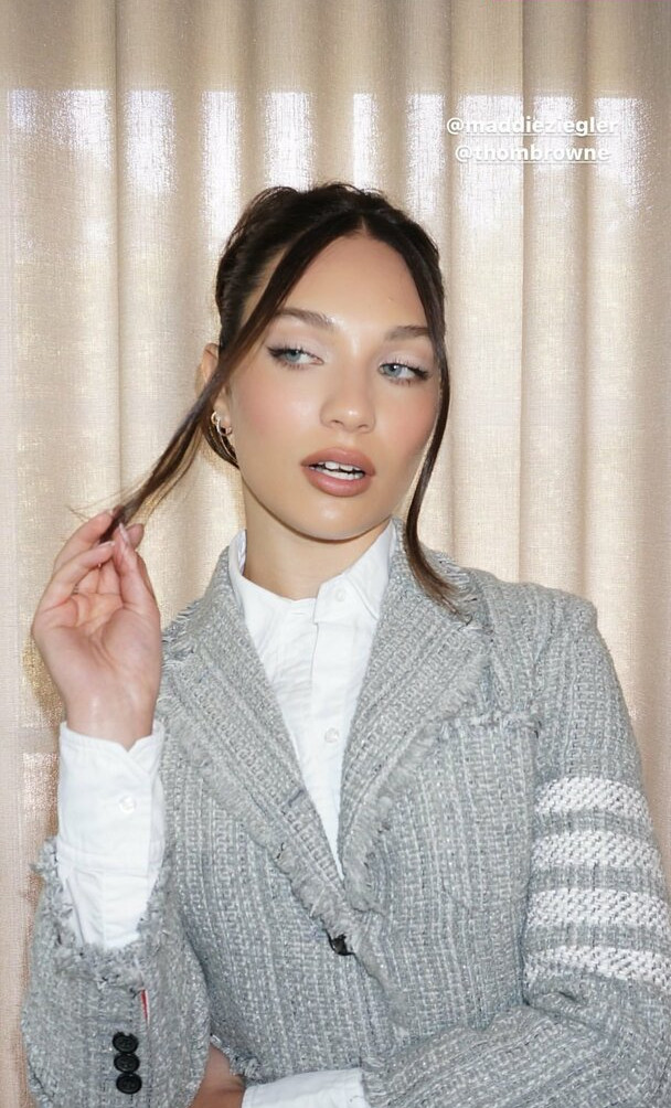 maddie-ziegler Nude Leaks OnlyFans Photos #37 - Fapshots