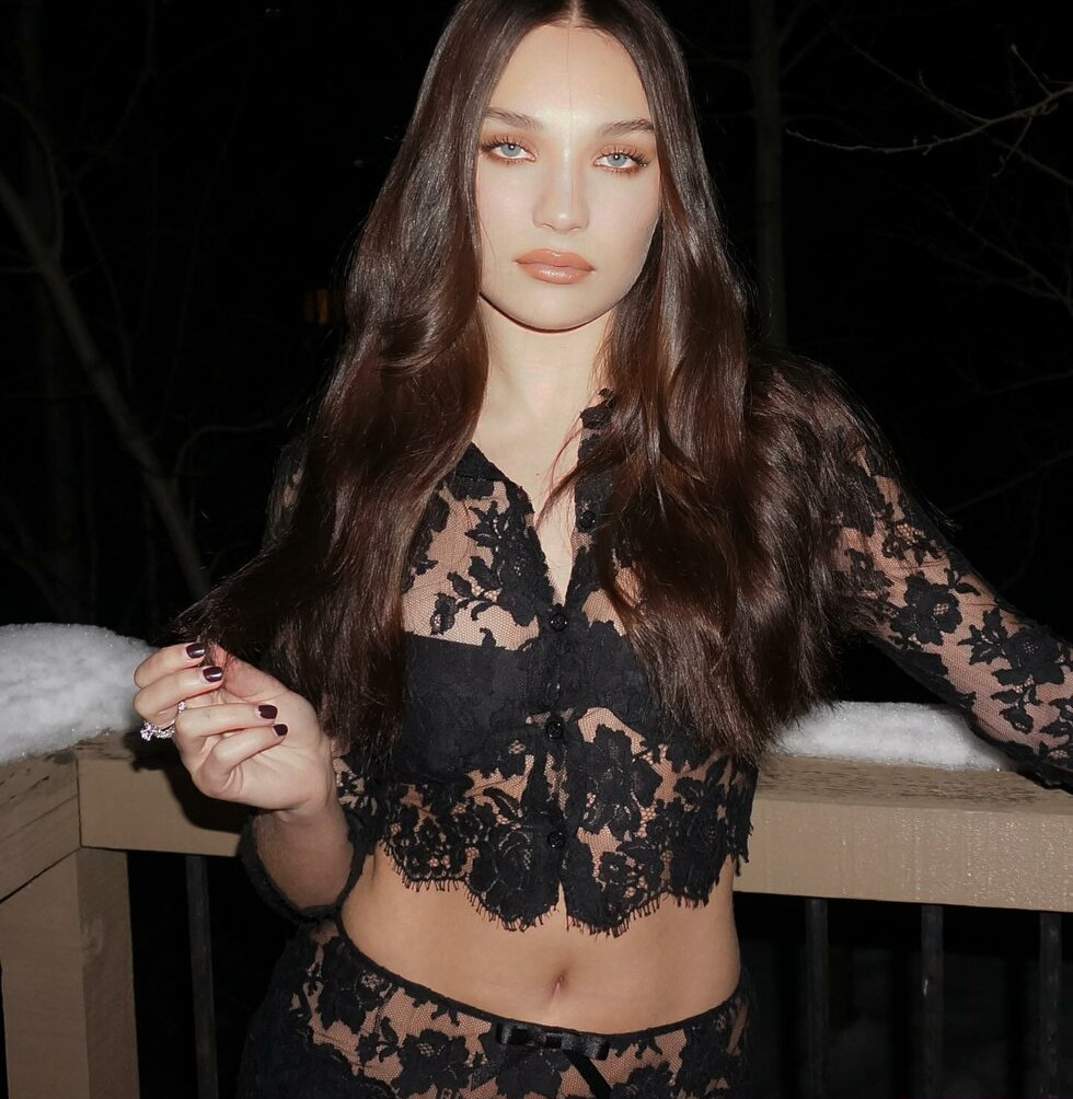 maddie-ziegler gallery photo #503