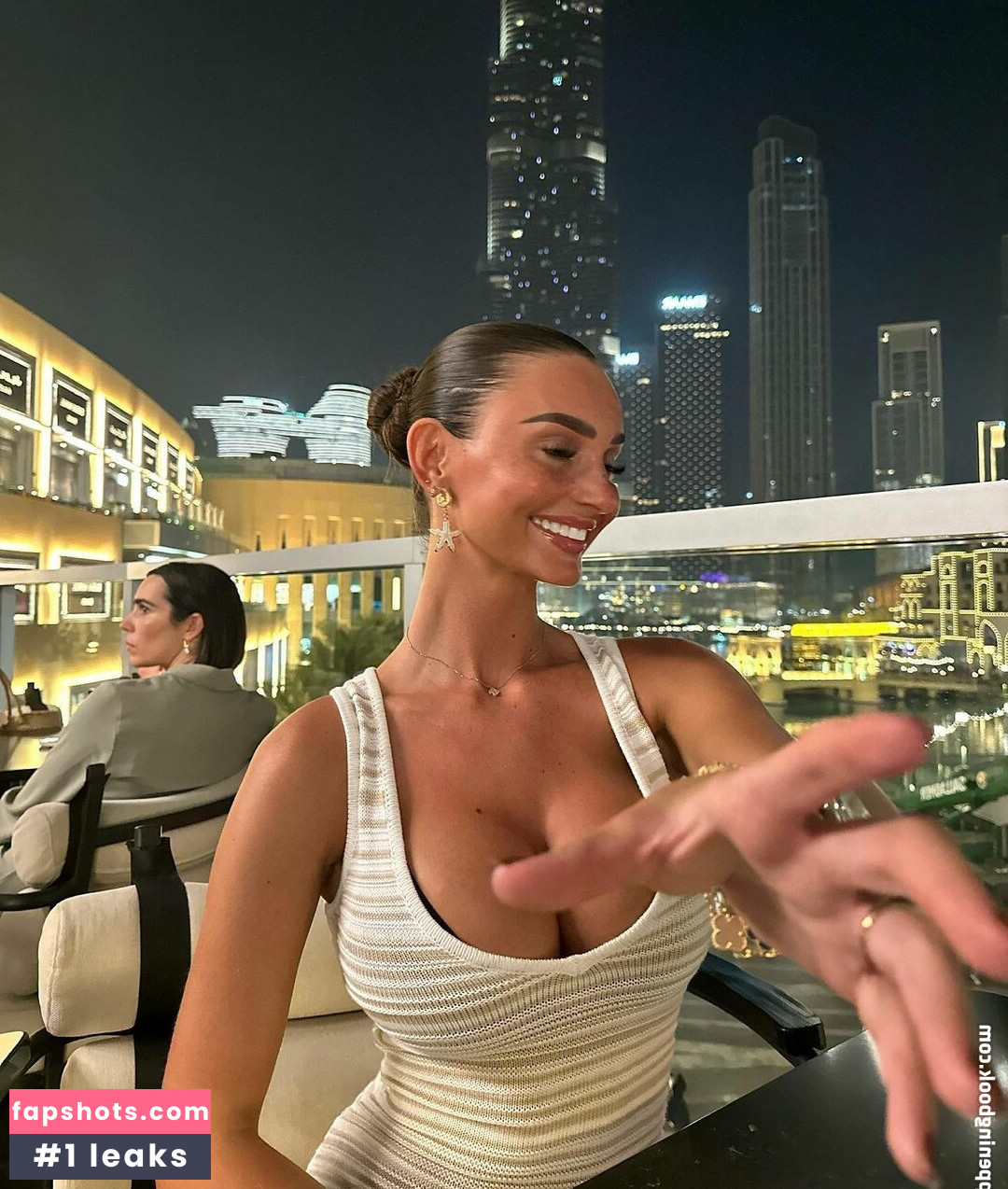 Maddy Cheary gallery photo #287