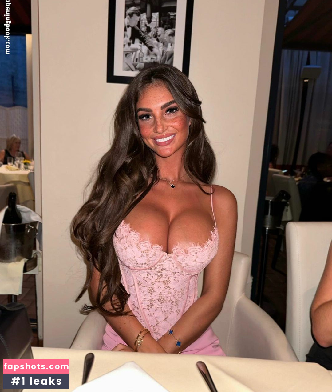 Maddy Cheary gallery photo #374