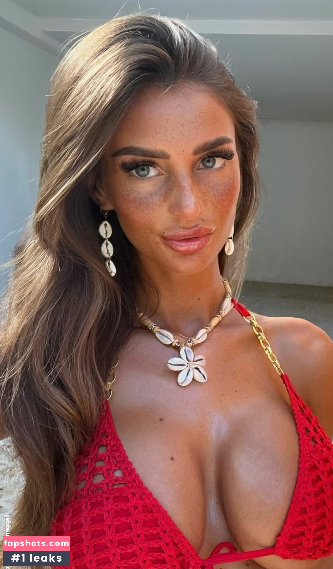 Maddy Cheary gallery photo #438