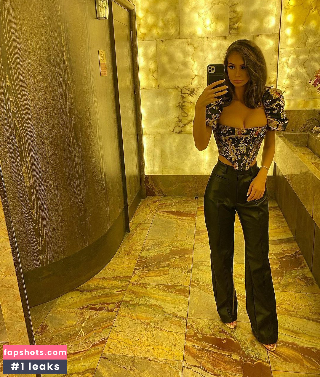 Maddy Cheary gallery photo #480