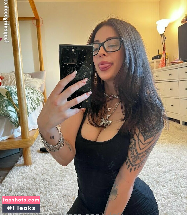 maddymay69 Nude Leaks OnlyFans Photos #15 - LeakJerk