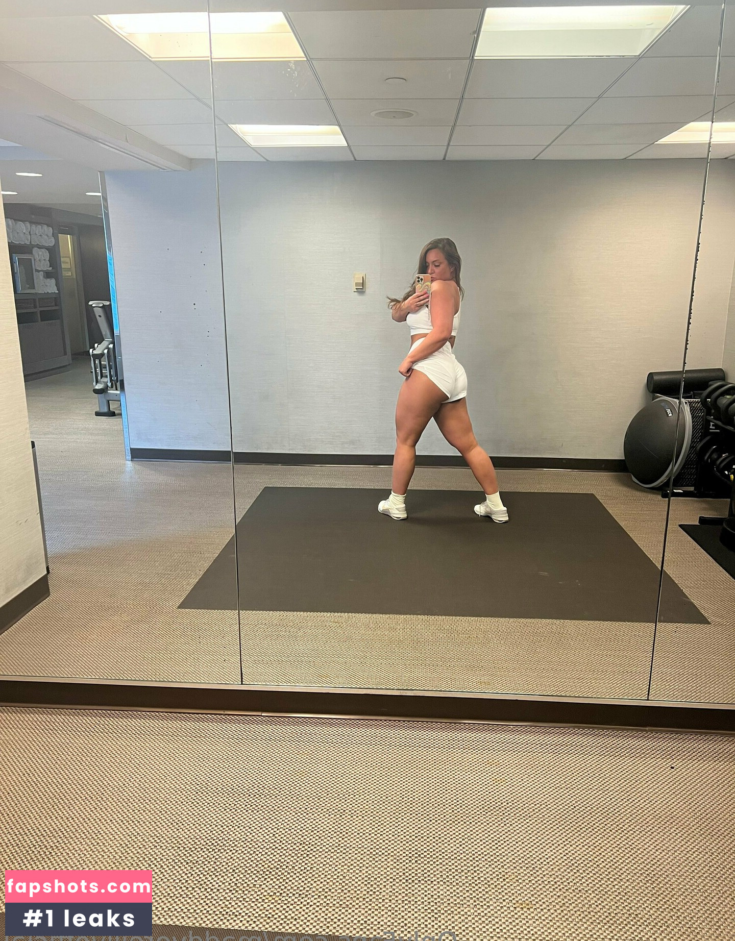 maddyoreillyofficial gallery photo #7