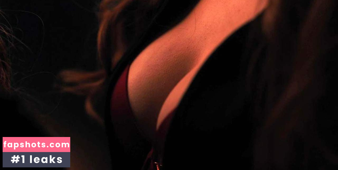 Madelaine Petsch gallery photo #399