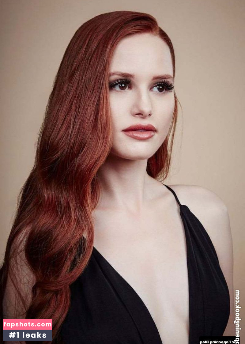 Madelaine Petsch gallery photo #415