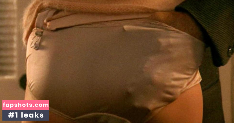 Madeleine Stowe gallery photo #42