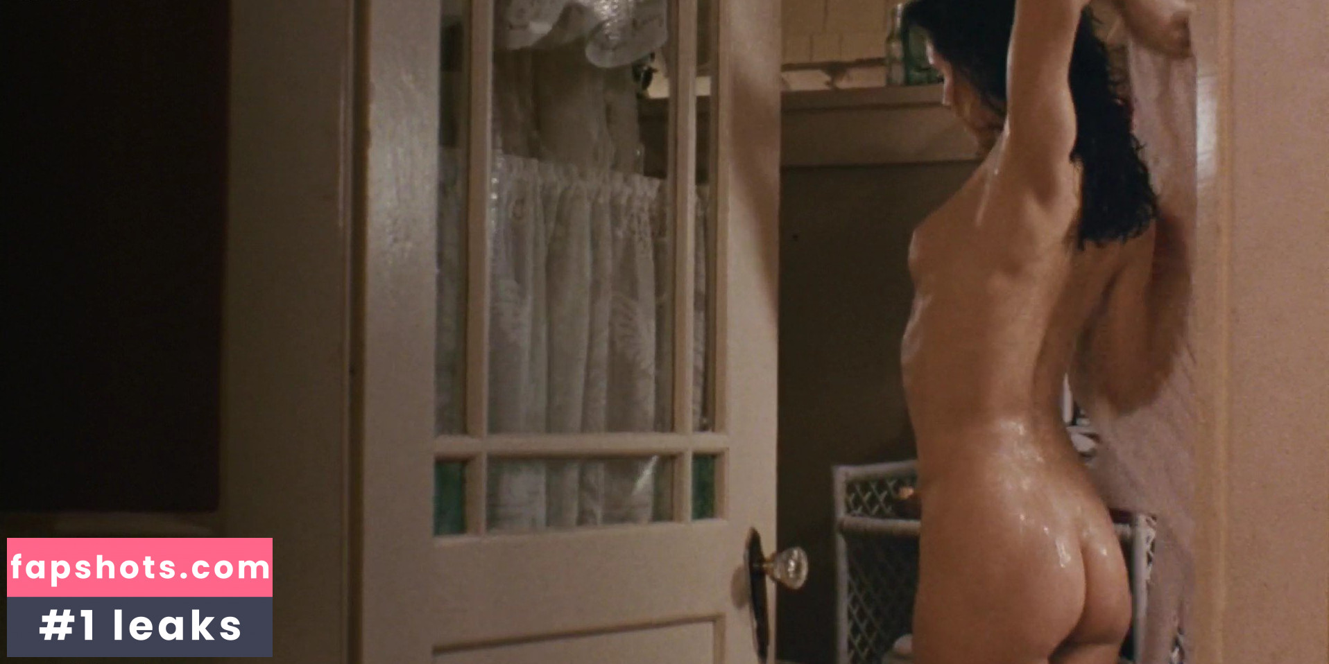 Madeleine Stowe gallery photo #67