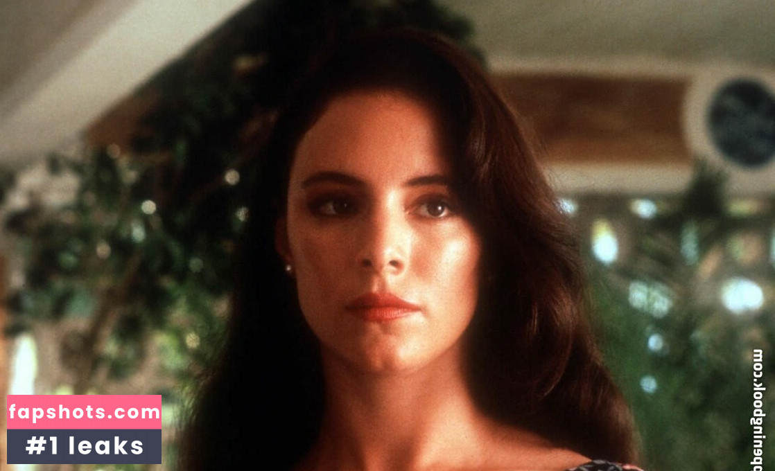 Madeleine Stowe gallery photo #9