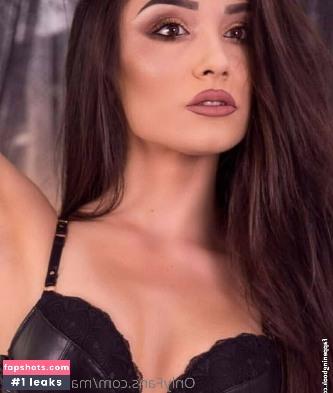 Madelene Rey gallery photo #3