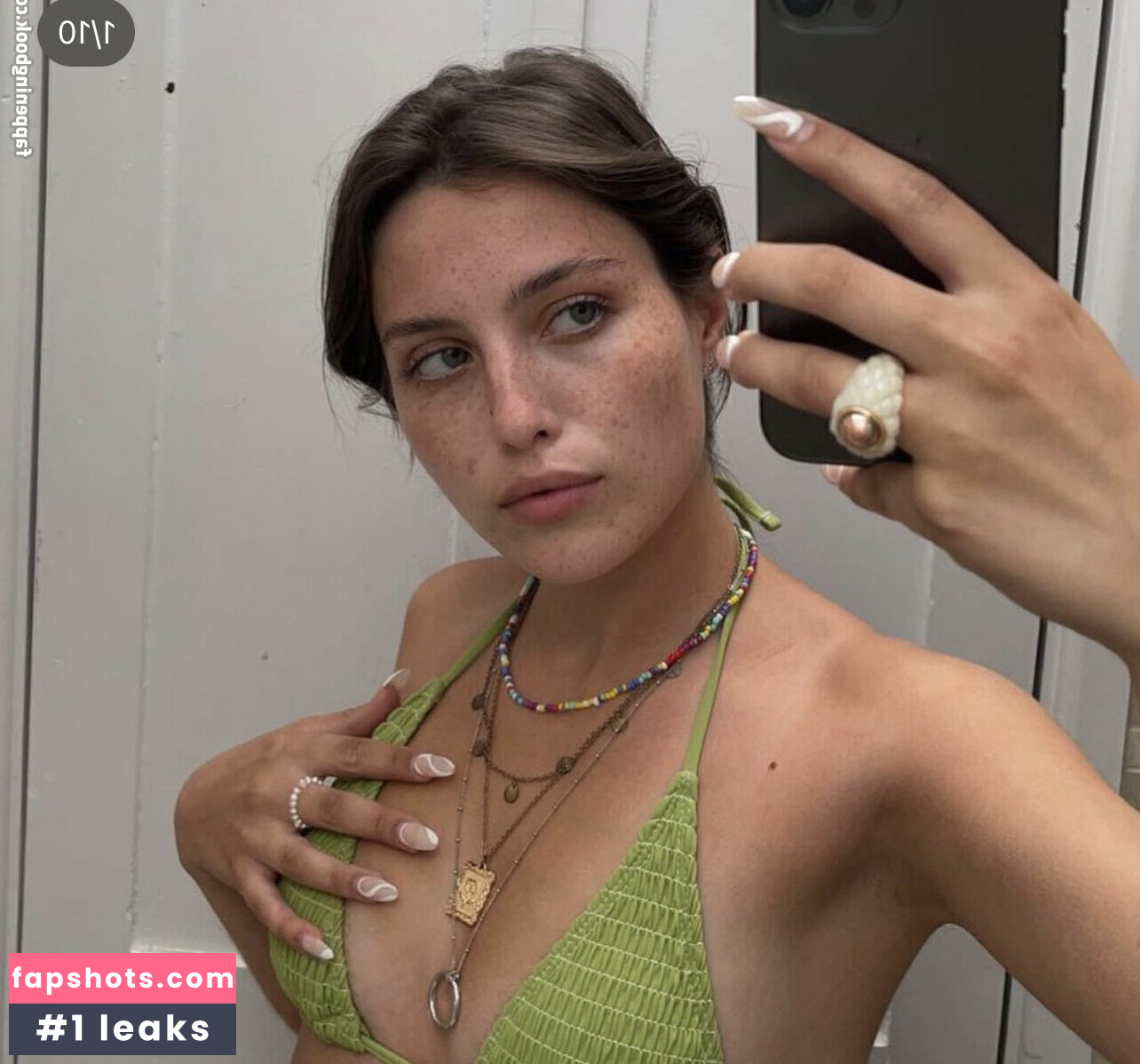 Madeline Argy gallery photo #70