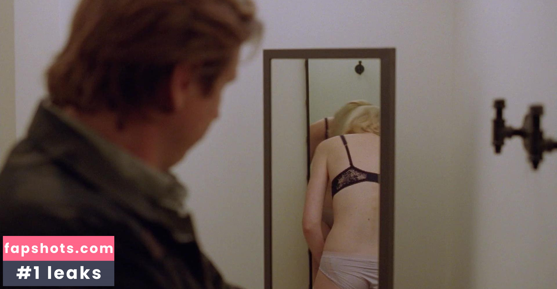 Madeline Wise gallery photo #22