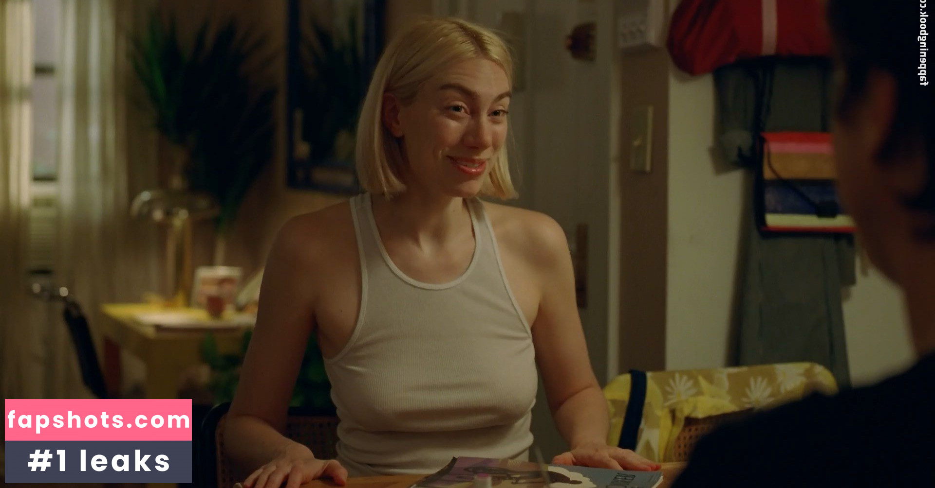 Madeline Wise gallery photo #7